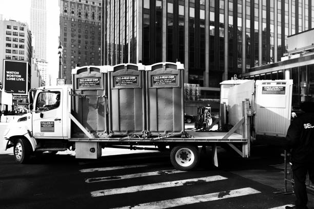 Best Luxury portable toilet rental  in Gholson, TX